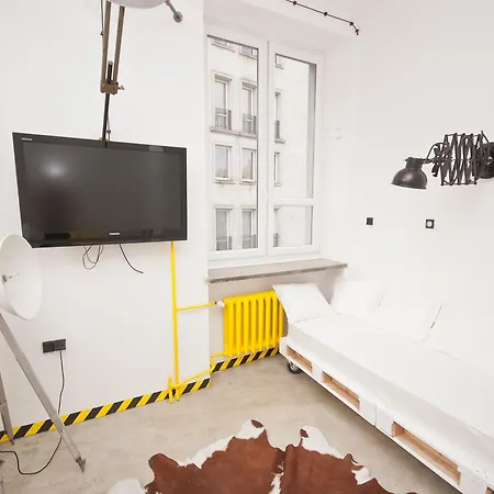Loft Lot Pszczoly شقة