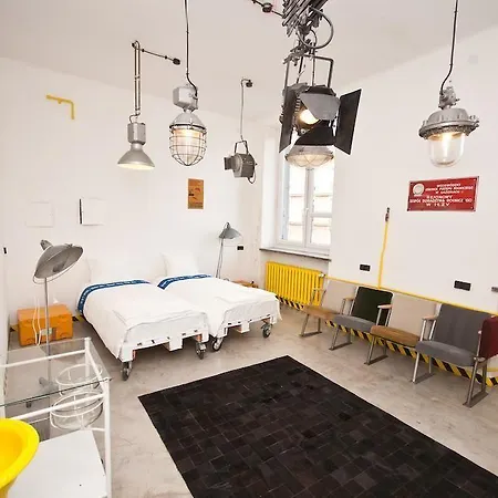 Loft Lot Pszczoly Апартаменты *