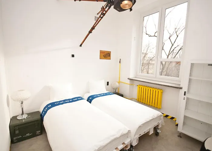 Loft Lot Pszczoly Apartman *