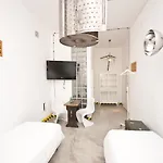 Loft Lot Pszczoly